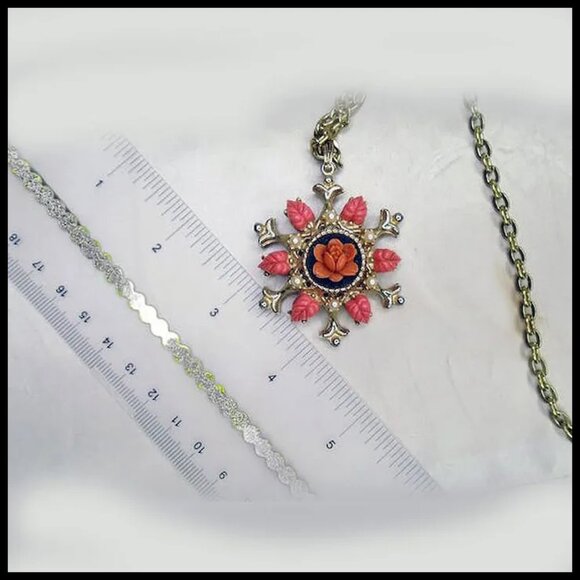 Renaissance Style Pendant Necklace Coral Roses, Long Chain, 40s Vintage - Picture 6 of 12